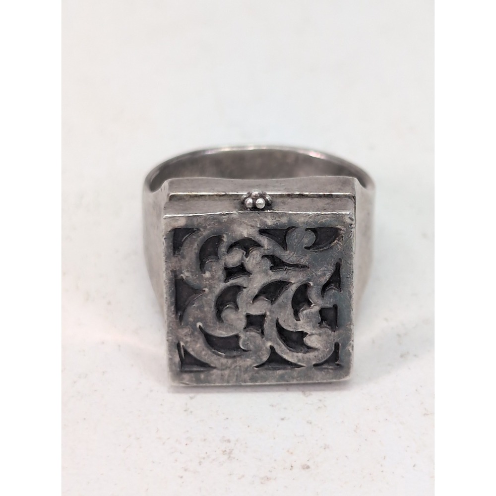 Lois Hill 925 Sterling Silver Poison Ring Floral Filigree Hidden Compartment